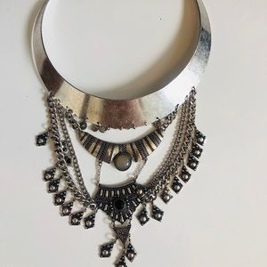 🖤silver and black statement necklace🖤